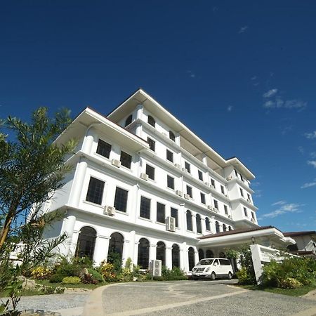 Isla De Oro Hotel Mamburao Экстерьер фото