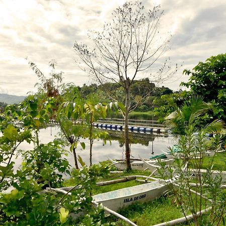 Isla De Oro Hotel Mamburao Экстерьер фото