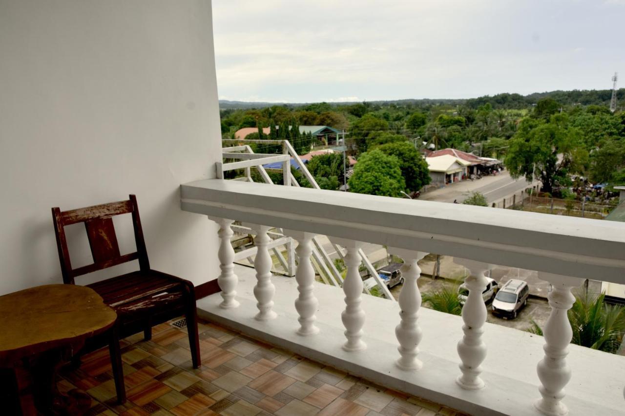 Isla De Oro Hotel Mamburao Экстерьер фото