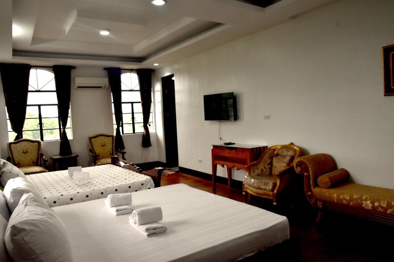 Isla De Oro Hotel Mamburao Экстерьер фото