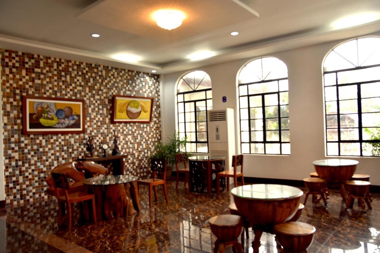 Isla De Oro Hotel Mamburao Экстерьер фото
